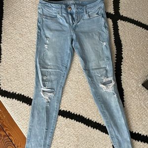 Size 8 American Eagle skinny jeans